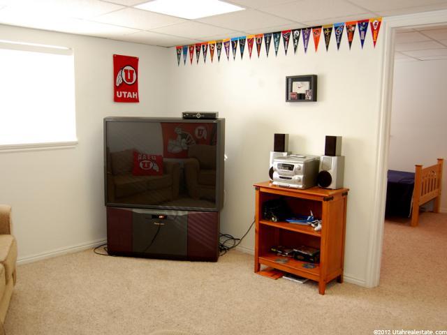 2095 N 2275 E, Layton, UT 84040 — photo 9