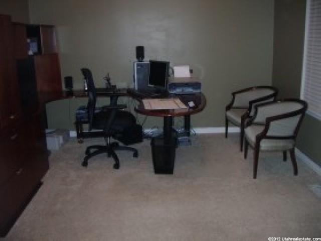 136 E 900 S, Kaysville, UT 84037 — photo 6