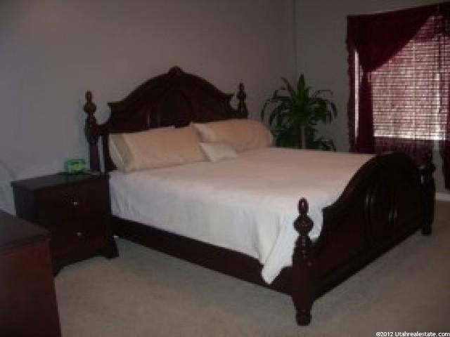 136 E 900 S, Kaysville, UT 84037 — photo 8