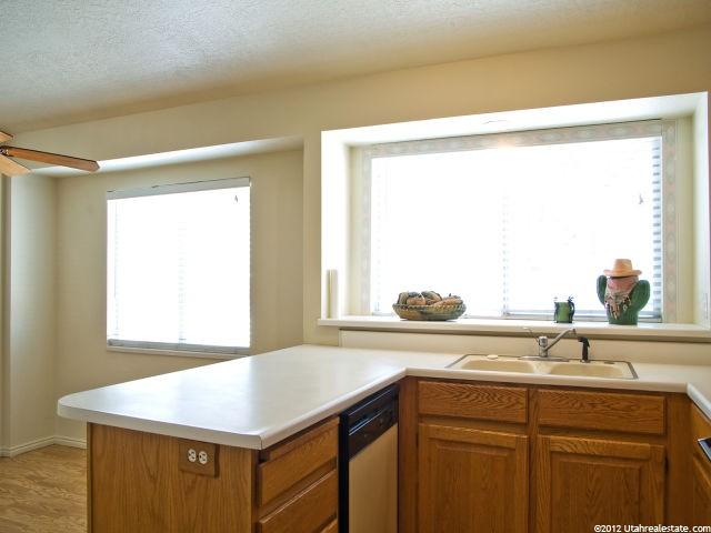 4677 S 2900 W, Roy, UT 84067 — photo 7