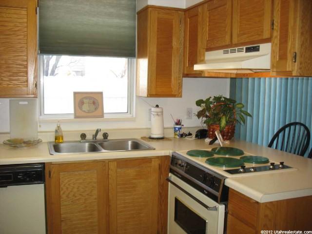 765 E Gables St, Midvale, UT 84047 — photo 6