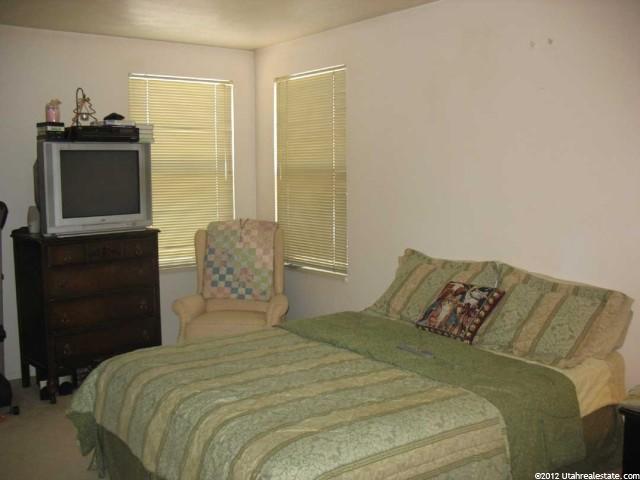 765 E Gables St, Midvale, UT 84047 — photo 9