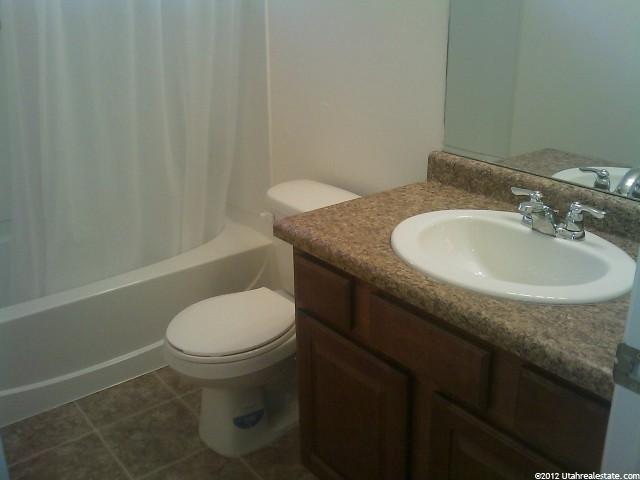 664 S 410 E #B, Vernal, UT 84078 — photo 6