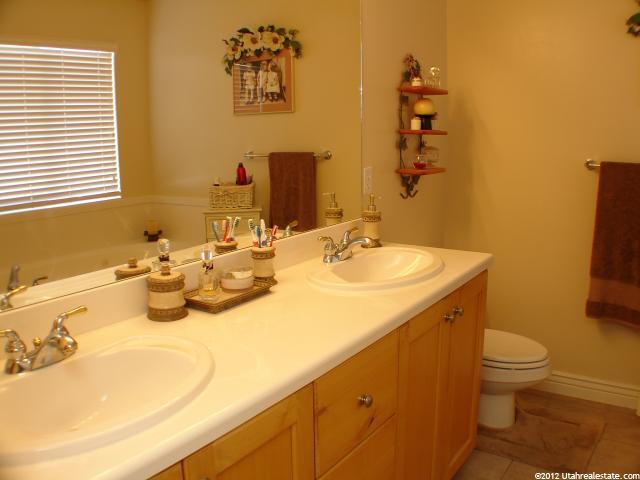 2534 S 1875 W, Syracuse, UT 84075 — photo 12