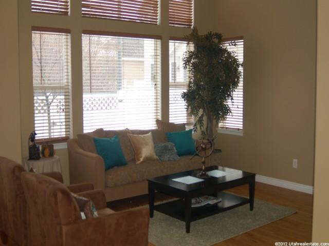 9863 Cascade Park Dr, Sandy, UT 84070 — photo 3