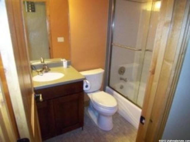 880 E Crocus Cir, Sandy, UT 84094 — photo 7