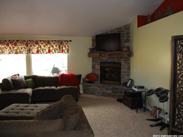 654 E 3225 N, North Ogden, UT 84414 — photo 7