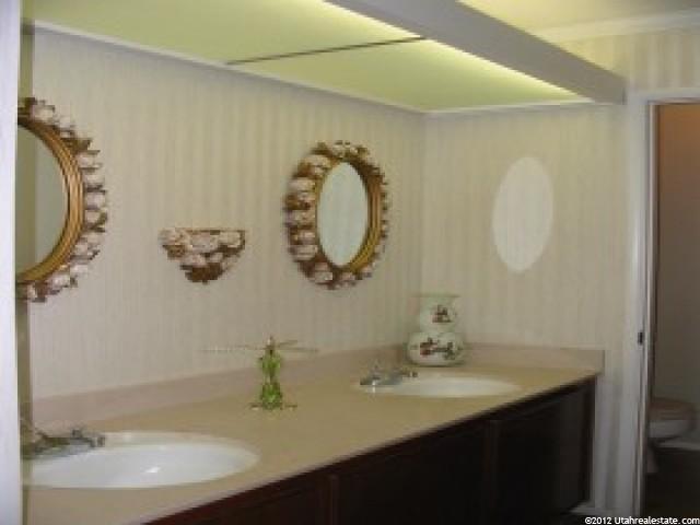 720 E Three Fountains Dr #75, Murray, UT 84107 — photo 7
