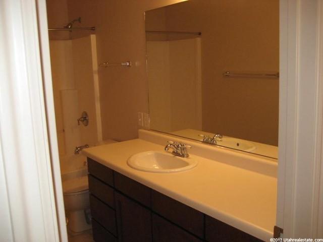 327 W 200 S, Annabella, UT 84711 — photo 6