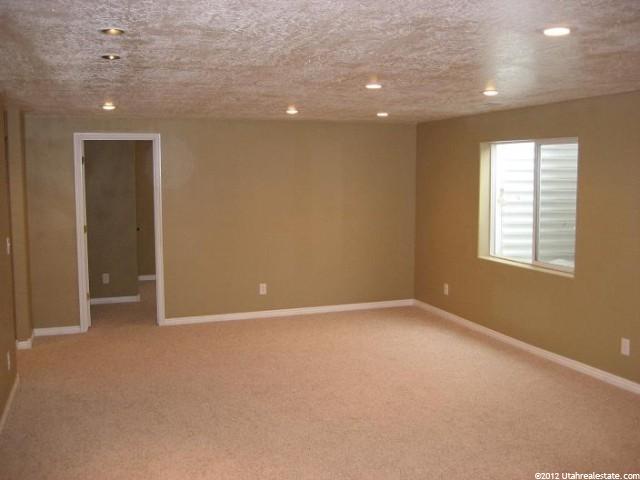 327 W 200 S, Annabella, UT 84711 — photo 9