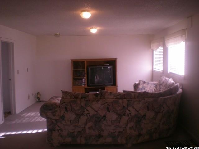 165 W 800 S, Wellsville, UT 84339 — photo 8