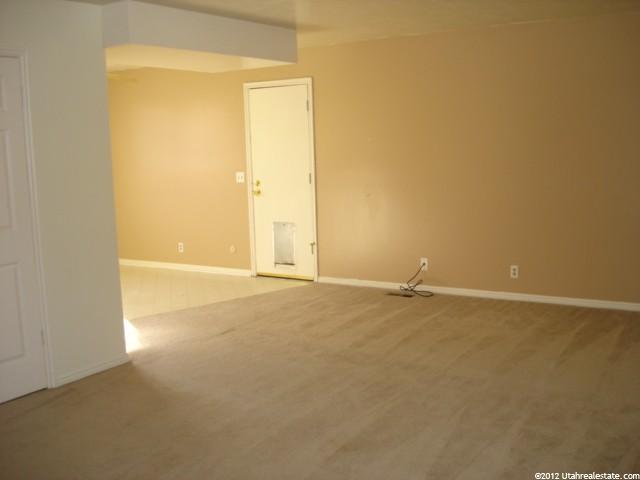 918 E Ellerby Ave S, Murray, UT 84117 — photo 2