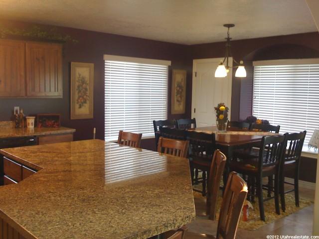 92 E Hillsborough Dr N, Pleasant View, UT 84414 — photo 3