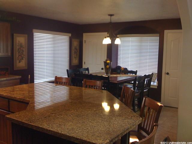 92 E Hillsborough Dr N, Pleasant View, UT 84414 — photo 4
