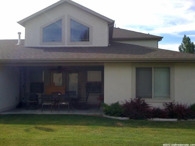 92 E Hillsborough Dr N, Pleasant View, UT 84414 — photo 8
