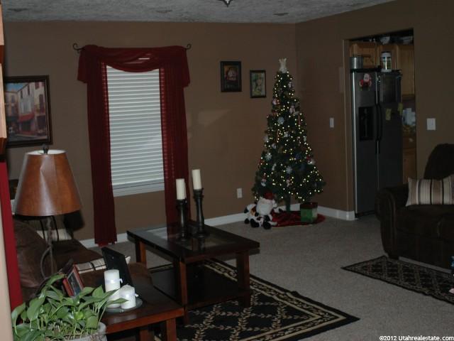 393 Sweetwater Dr, Springville, UT 84663 — photo 2