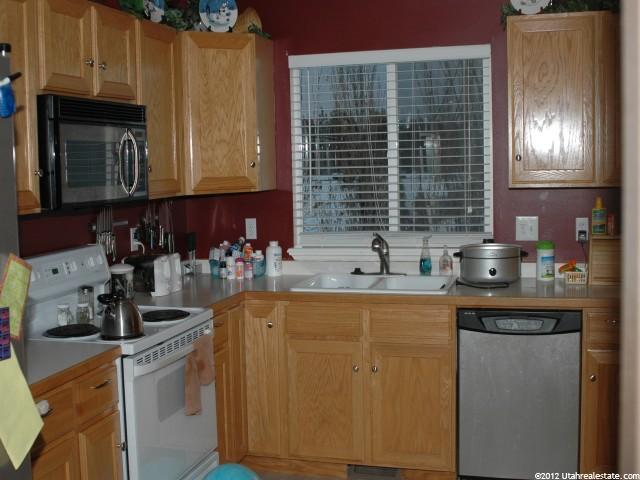 393 Sweetwater Dr, Springville, UT 84663 — photo 5
