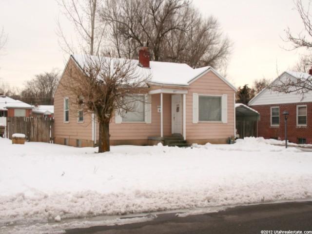 697 E Maple St S, South Ogden, UT 84403 — photo 2