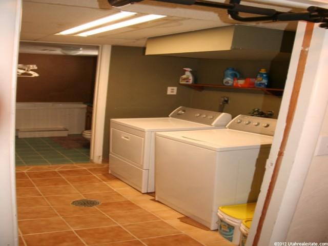 697 E Maple St S, South Ogden, UT 84403 — photo 11