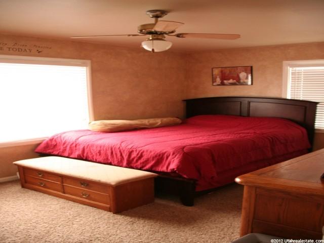 697 E Maple St S, South Ogden, UT 84403 — photo 5
