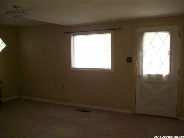 27 E 800 S, Roosevelt, UT 84066 — photo 8