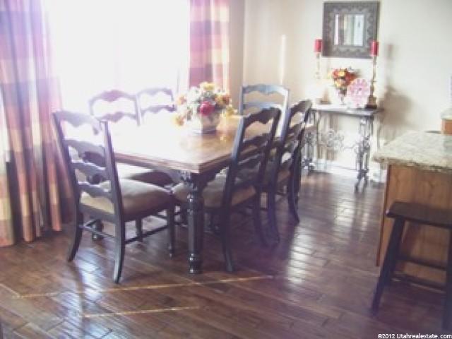 864 S 300 E, Farmington, UT 84025 — photo 4