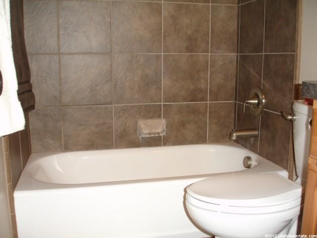 154 N 875 W, Clearfield, UT 84015 — photo 5