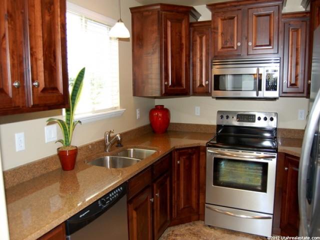 1821 E Whitetail Dr #135, Layton, UT 84040 — photo 3