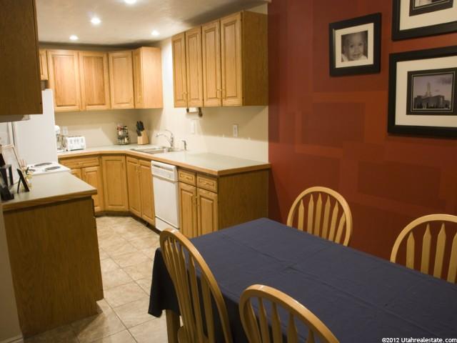 3122 Applewood Dr, Bountiful, UT 84010 — photo 3