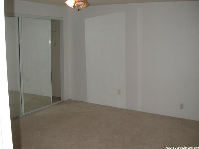 5740 S Oakwood Dr E, Ogden, UT 84405 — photo 9