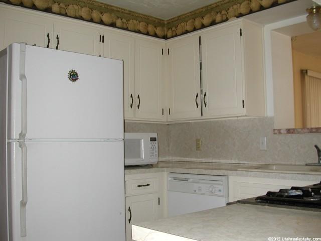 5740 S Oakwood Dr E, Ogden, UT 84405 — photo 6