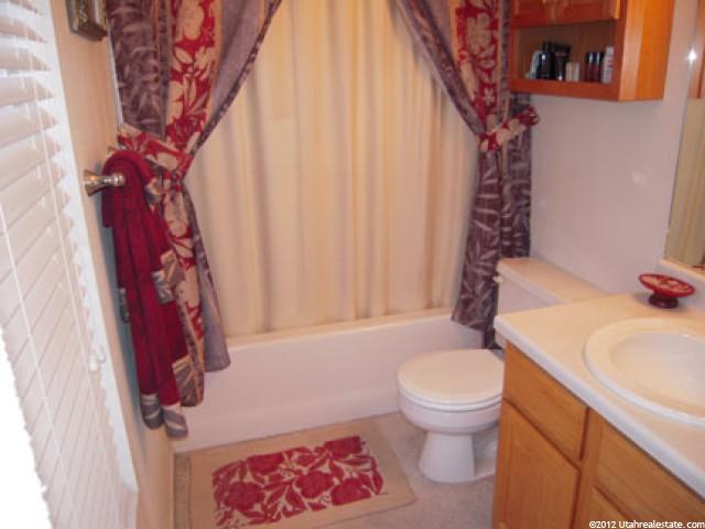 44 W 775 S, Layton, UT 84041 — photo 12