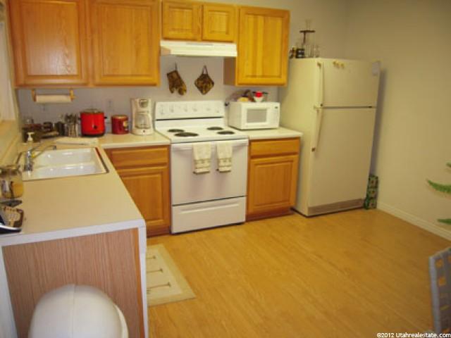 44 W 775 S, Layton, UT 84041 — photo 3