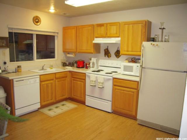 44 W 775 S, Layton, UT 84041 — photo 5