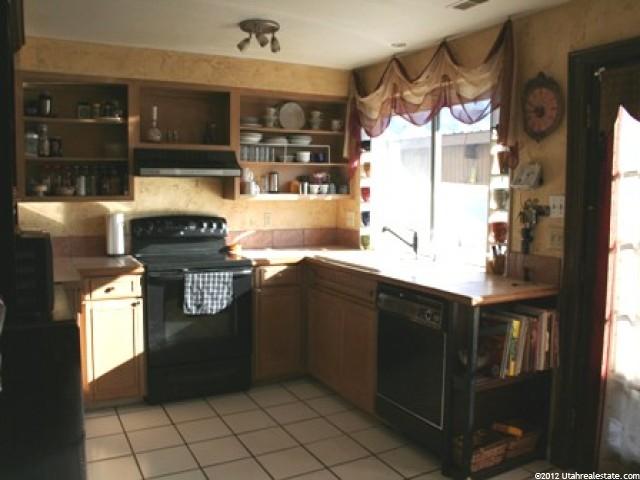 1215 E 960 S, Fruit Heights, UT 84037 — photo 3