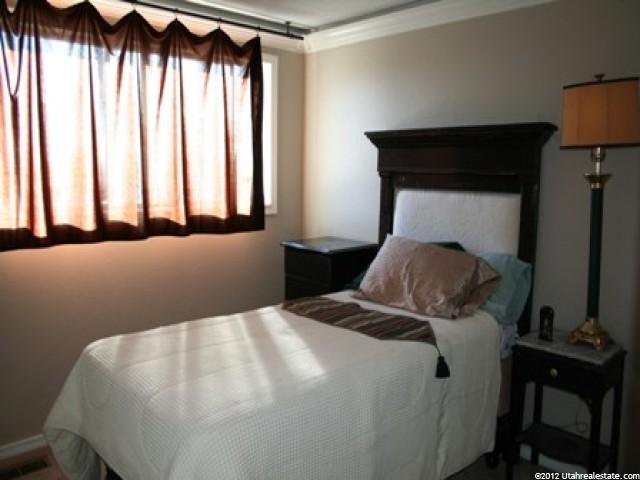 1215 E 960 S, Fruit Heights, UT 84037 — photo 5
