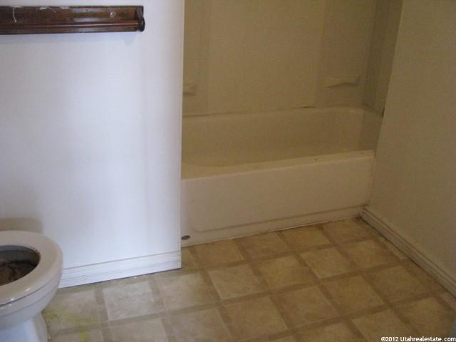 579 8th St, Ogden, UT 84404 — photo 7