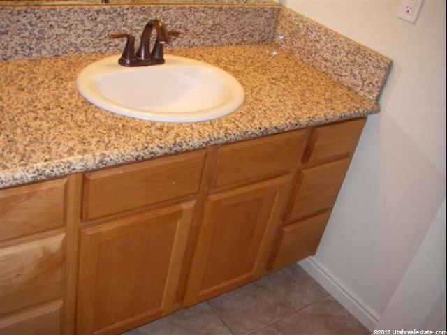 5760 S 900 E #1B, Murray, UT 84121 — photo 2