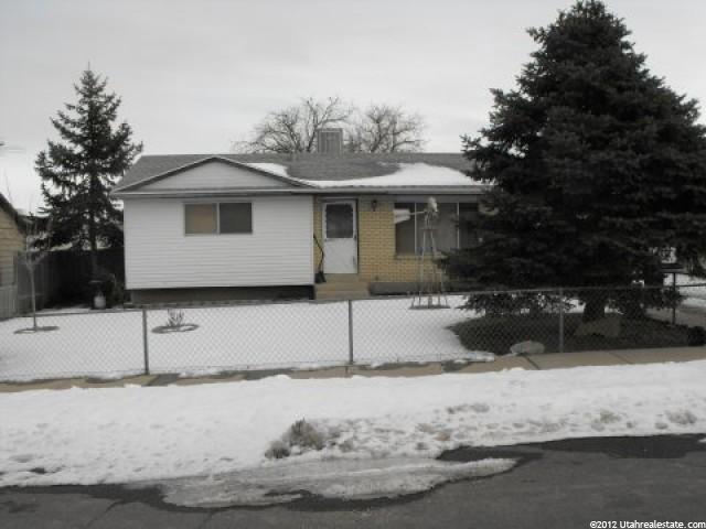 3593 Candis Dr, Magna, UT 84044