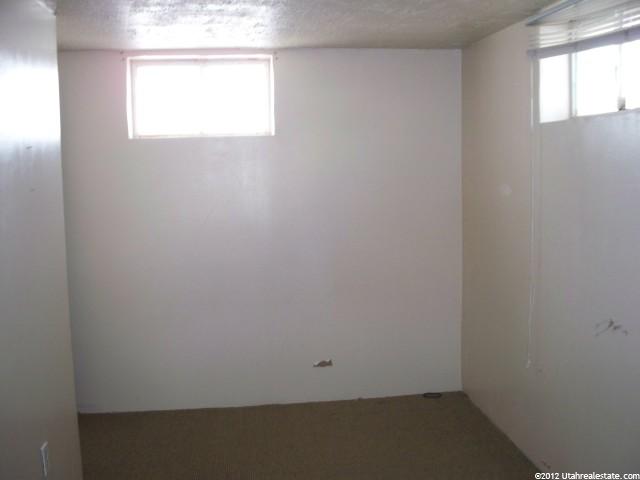 5415 S 2300 W, Roy, UT 84067 — photo 9