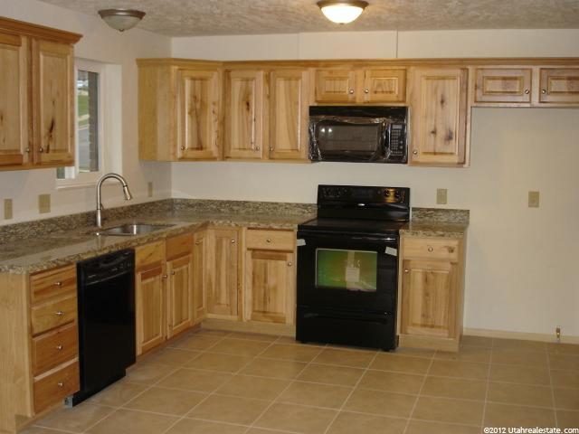219 W 3325 N, North Ogden, UT 84414 — photo 2