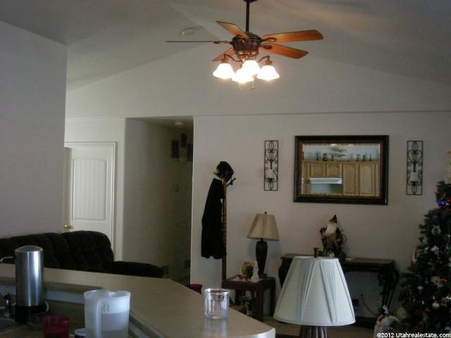 451 N 200 E, Moroni, UT 84646 — photo 4