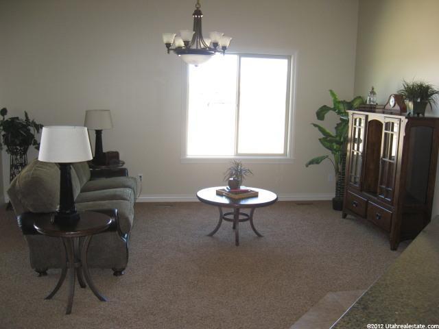 1324 W 2340 N, Clinton, UT 84015 — photo 4