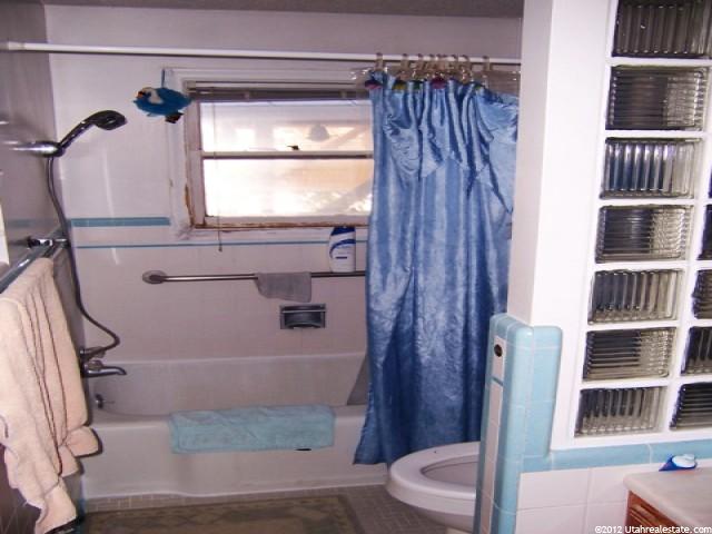 1078 W 2300 N, Clinton, UT 84015 — photo 12