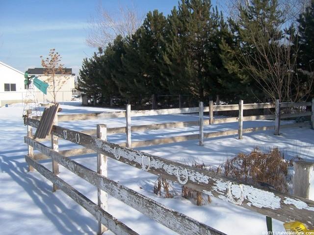 1078 W 2300 N, Clinton, UT 84015 — photo 6