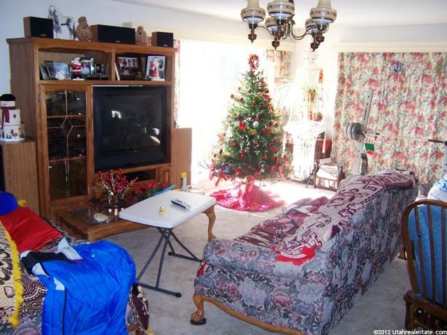 1078 W 2300 N, Clinton, UT 84015 — photo 9