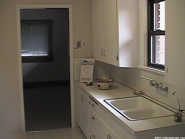 2855 S Porter Ave E, Ogden, UT 84403 — photo 3