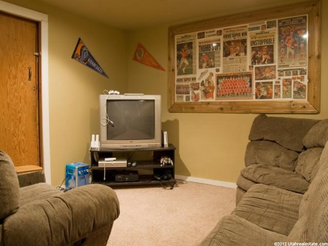 1468 N 350 W, Bountiful, UT 84010 — photo 9