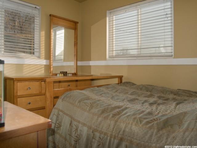 1468 N 350 W, Bountiful, UT 84010 — photo 10