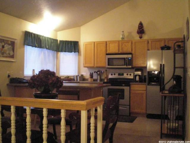 606 Downing St, Midvale, UT 84047 — photo 2